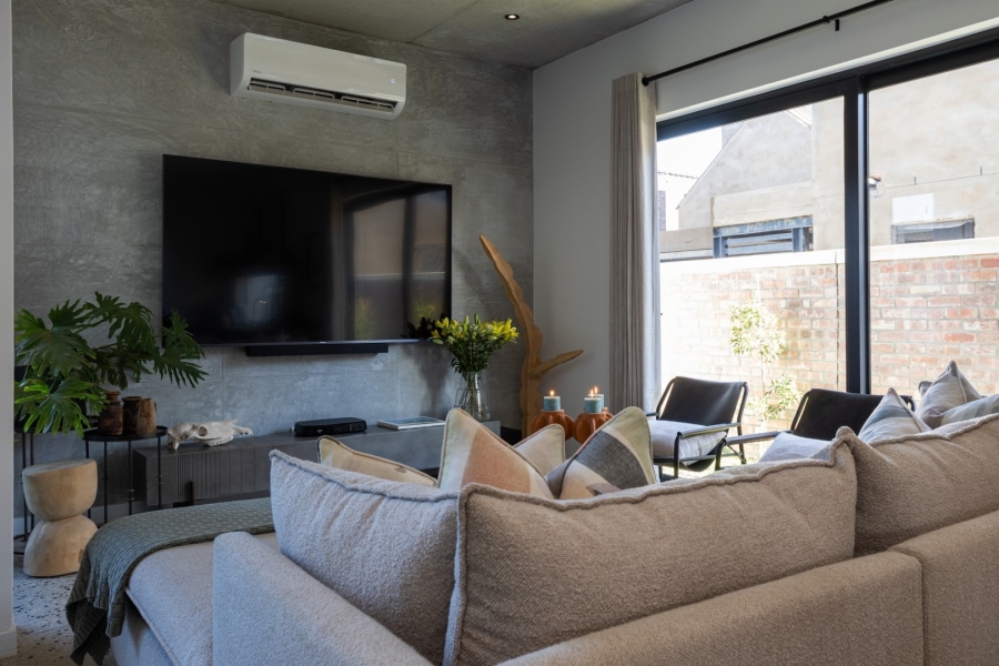 3 Bedroom Property for Sale in Lemoenkloof Western Cape